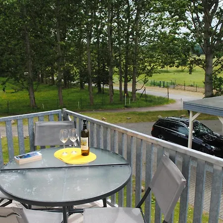 Casa de Férias Haus Granitzhof In Ruhiger Lage Binz